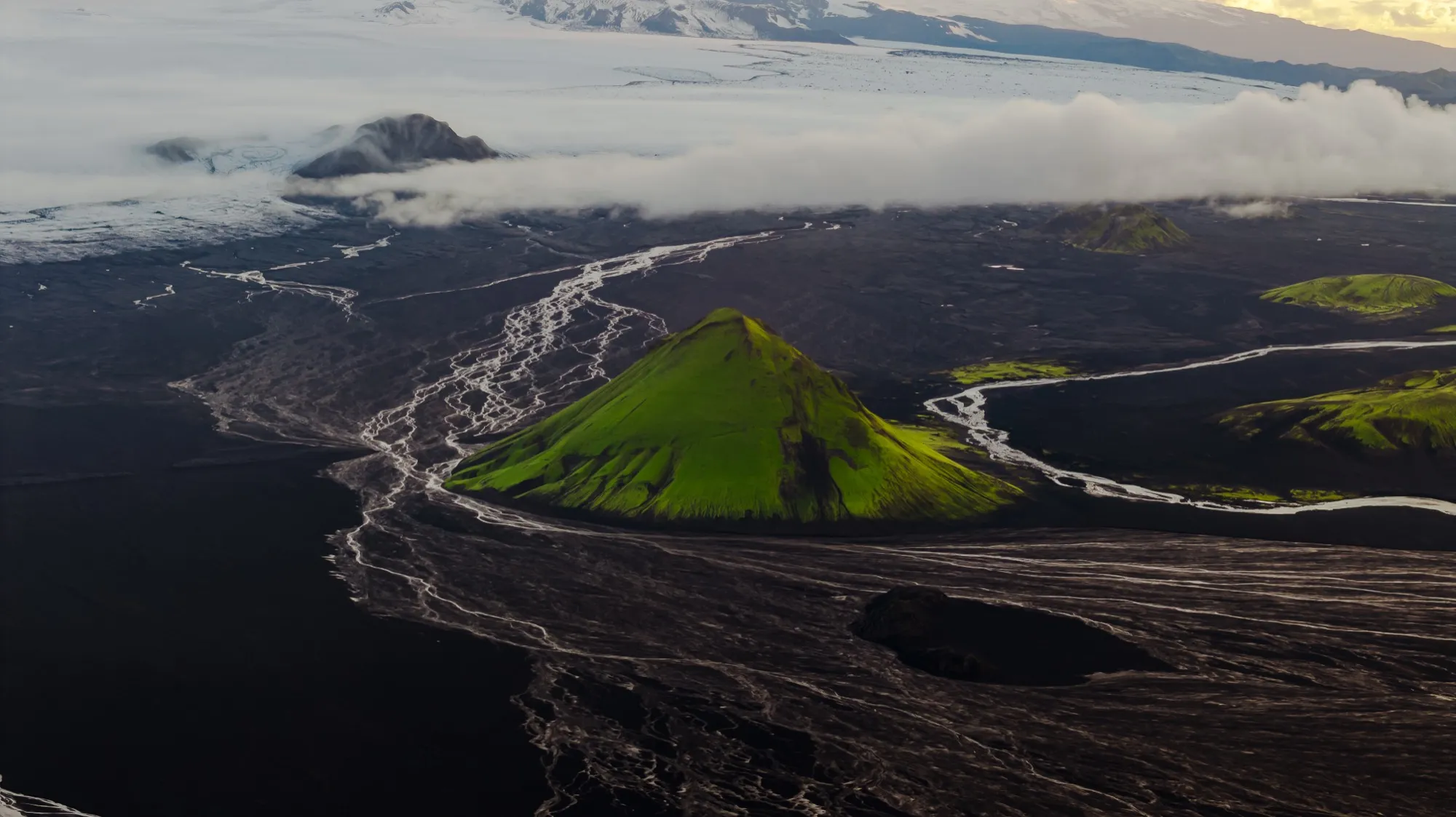 Aerial photograph — Iceland — Earthly
