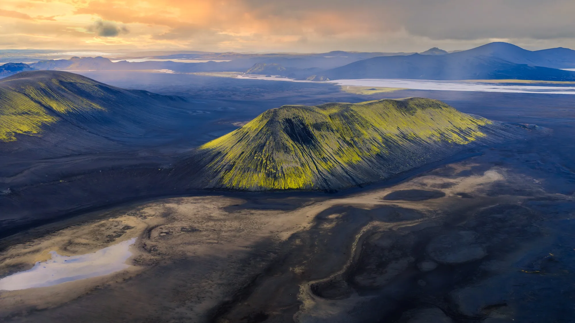 Aerial photograph — Iceland — Earthly