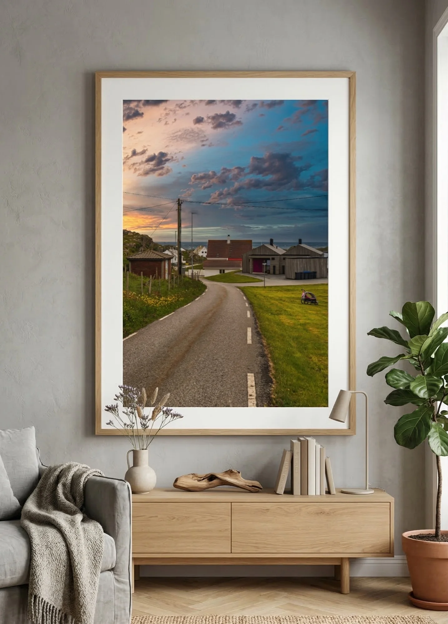 Interior photograph — Earthly