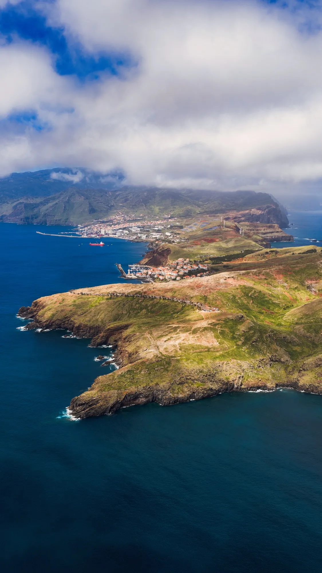 Aerial photograph — Madeira — Earthly