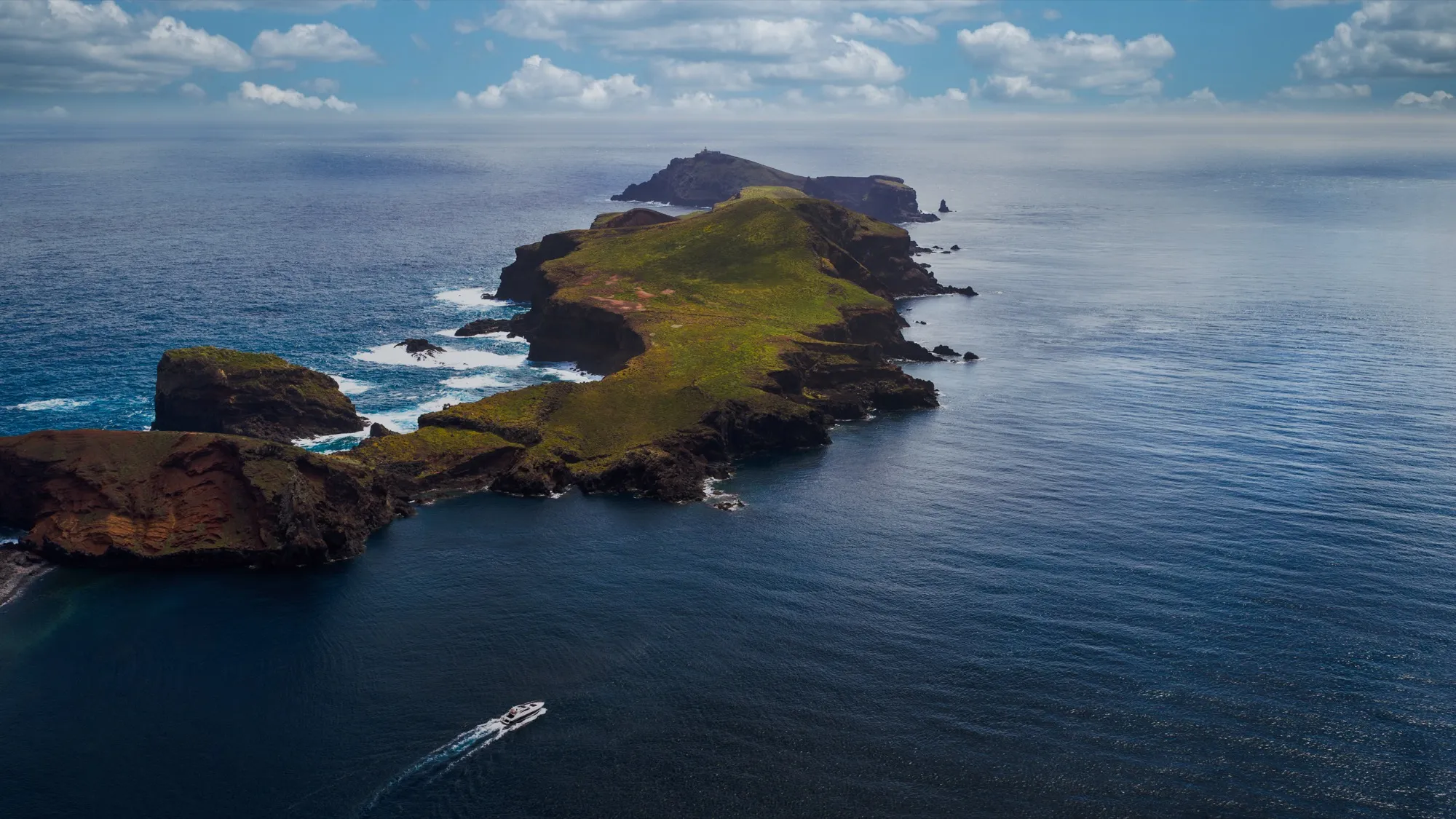 Aerial photograph — Madeira — Earthly