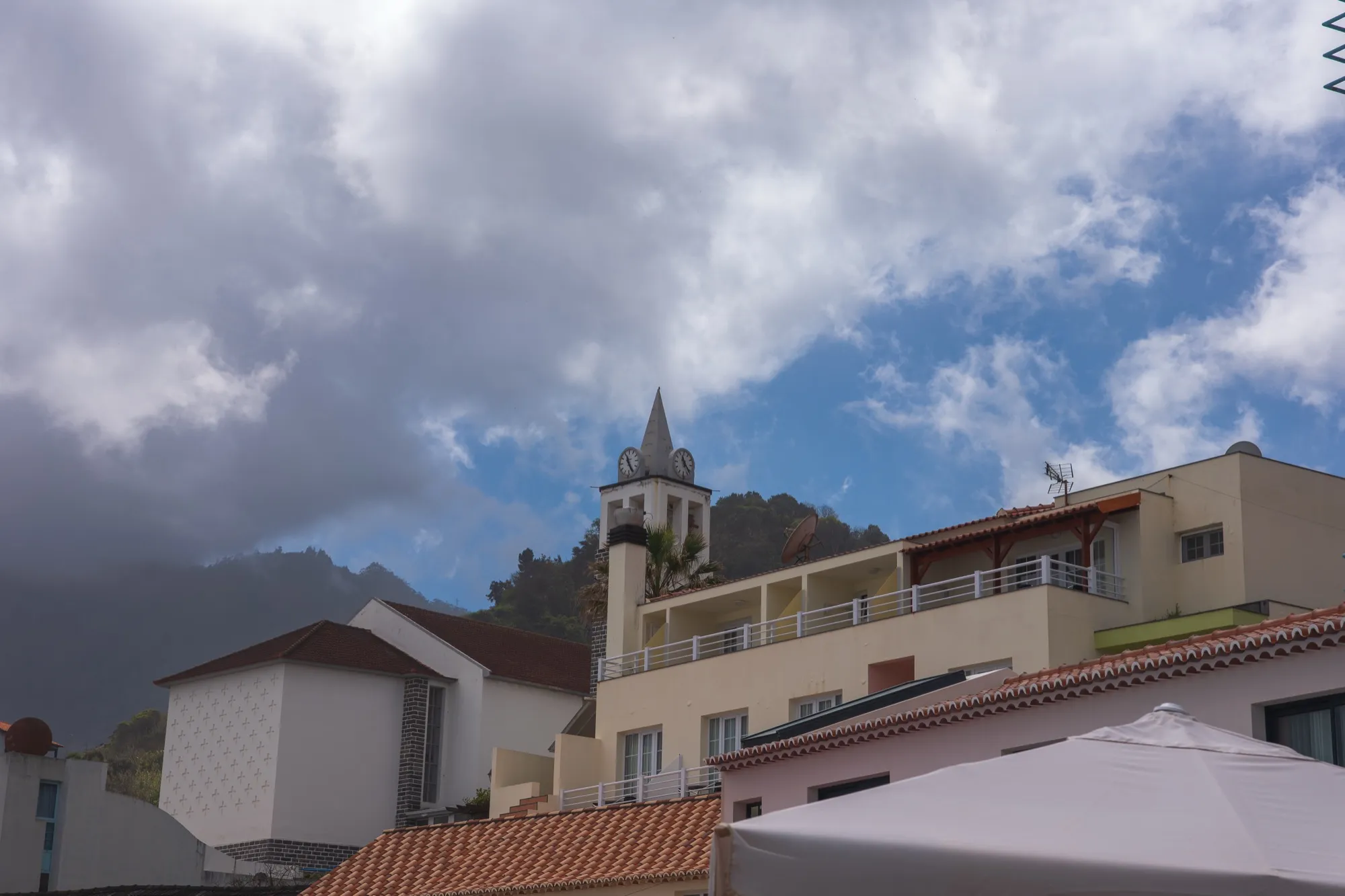 Aerial photograph — Madeira — Earthly